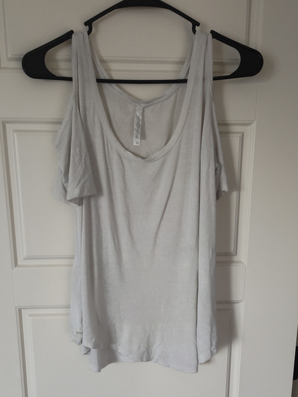 Women’s Light Gray Cold-Shoulder Tank Top - Relaxed Scoop Neck